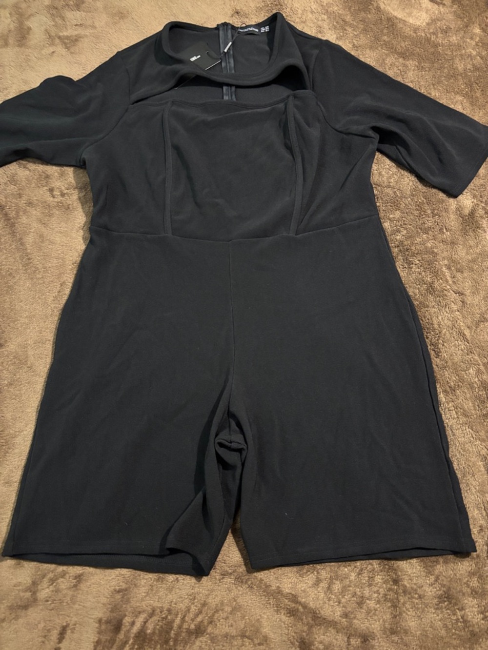 PrettyLittleThing Black Ribbed Short Sleeve Romper with Front Cutout